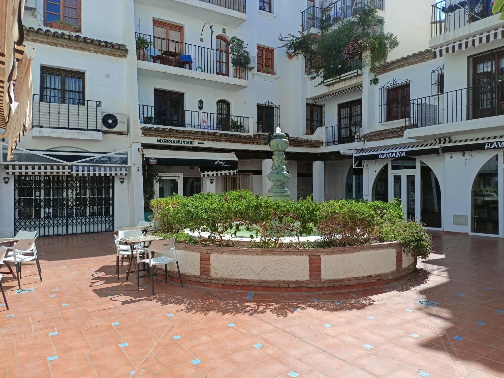 Pura Vida Lejlighed Torremolinos Eksteriør billede