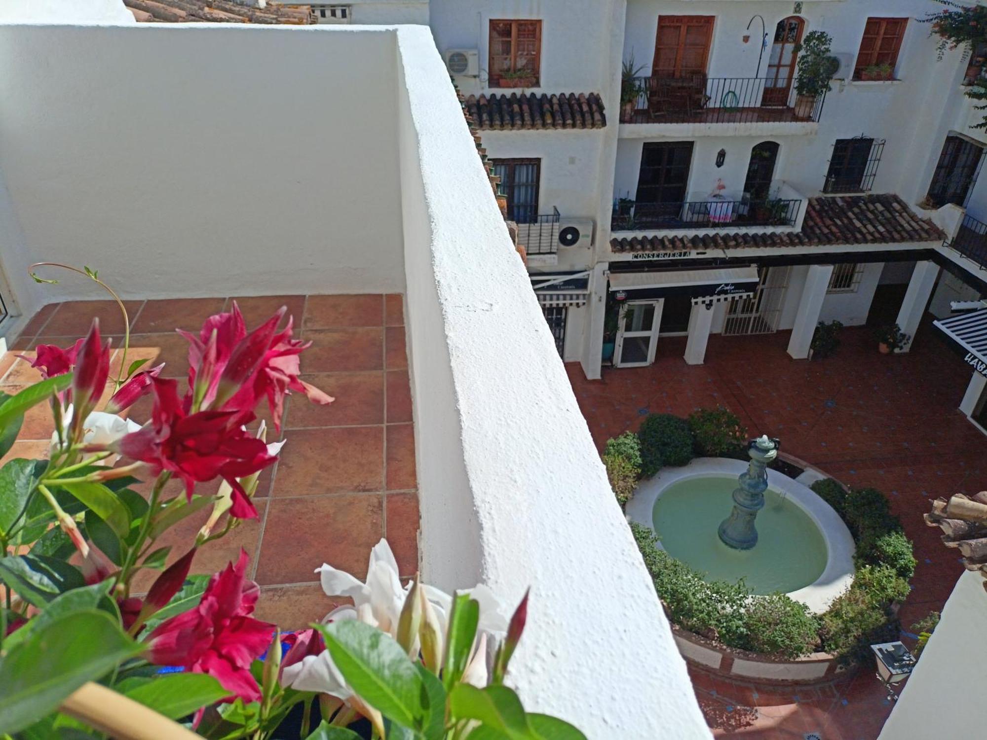Pura Vida Lejlighed Torremolinos Eksteriør billede